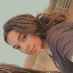 Meet your Posher, Monica